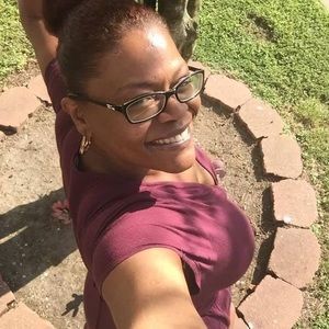 Meet your Posher, Shanta